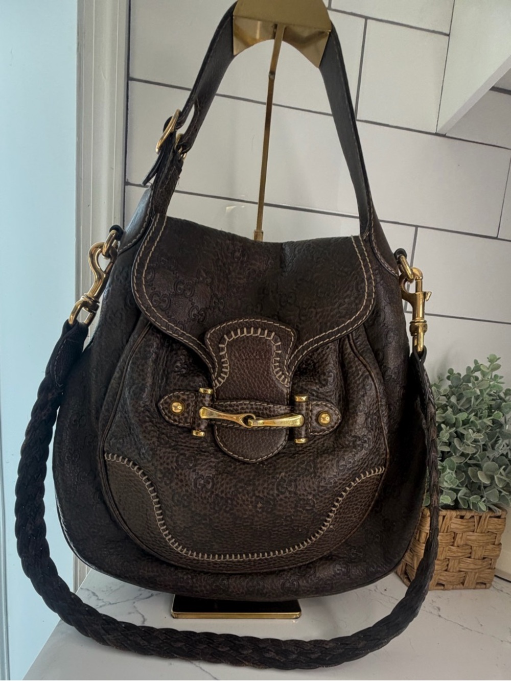 AUTHENTIC Gucci Brown Leather Horsebit Pelham Large Bag